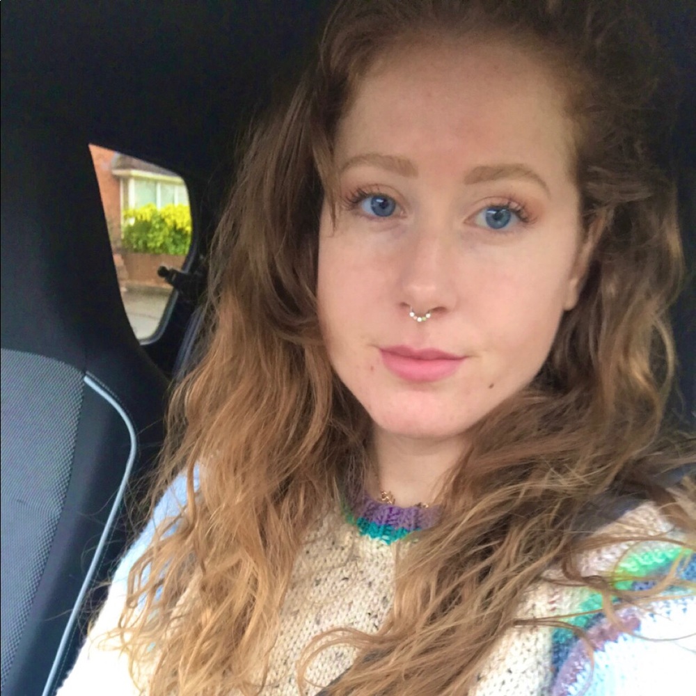 Meet your Posher, Emily